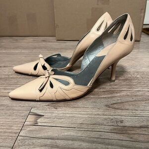 Fornorino nude high heels
